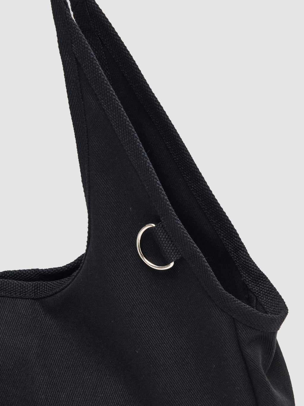 Riv - Black