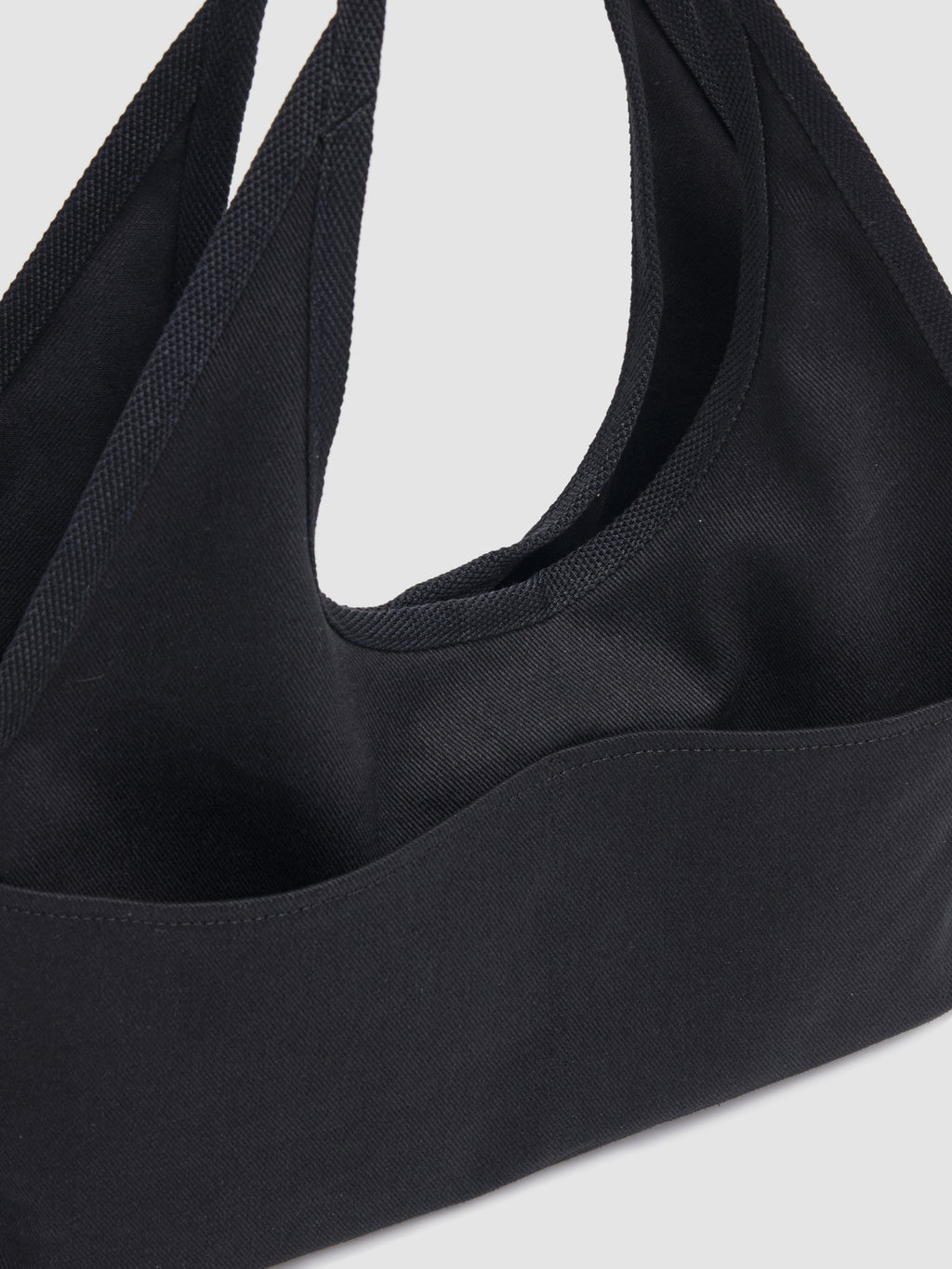 Riv - Black
