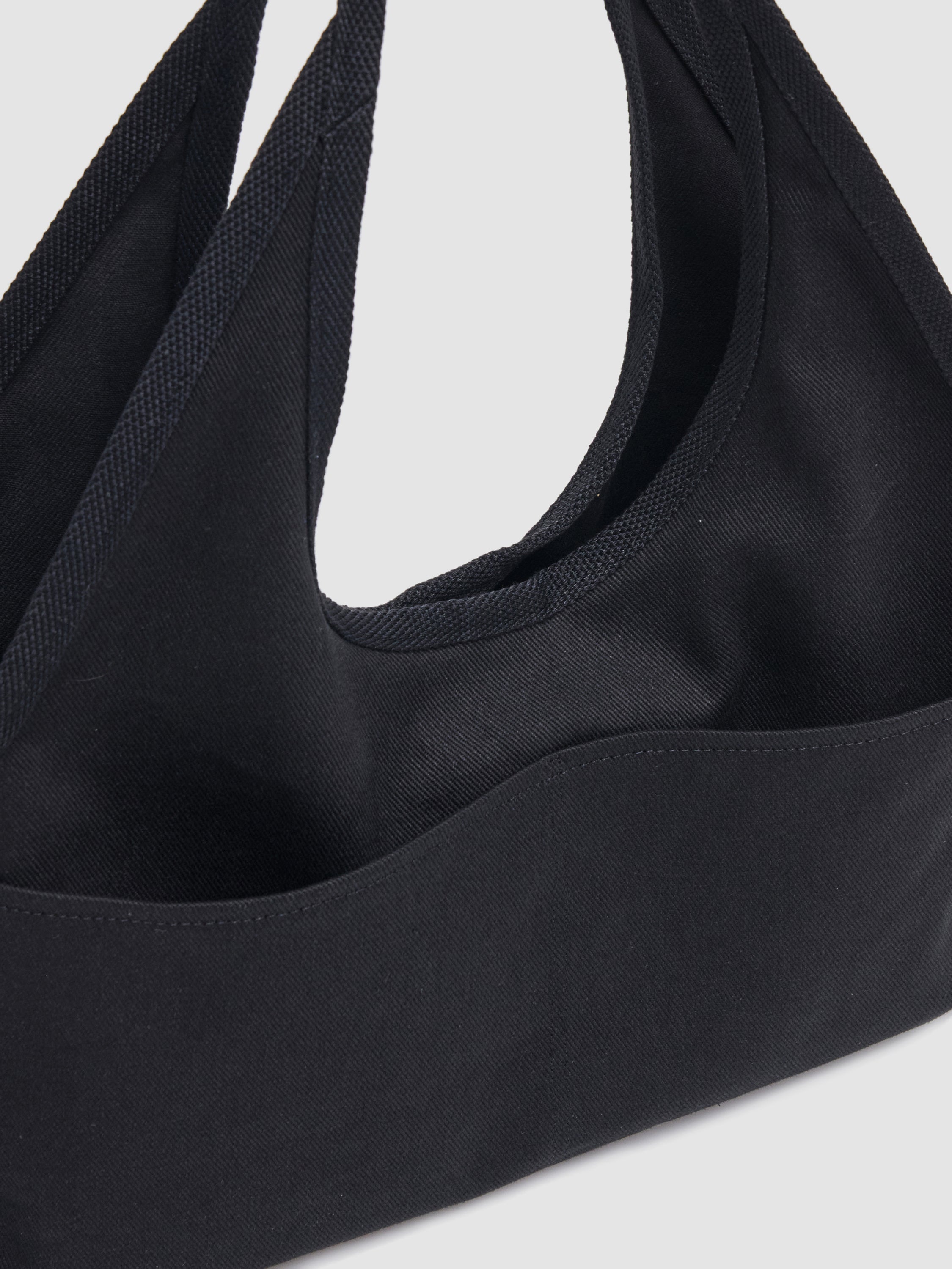 Riv - Black