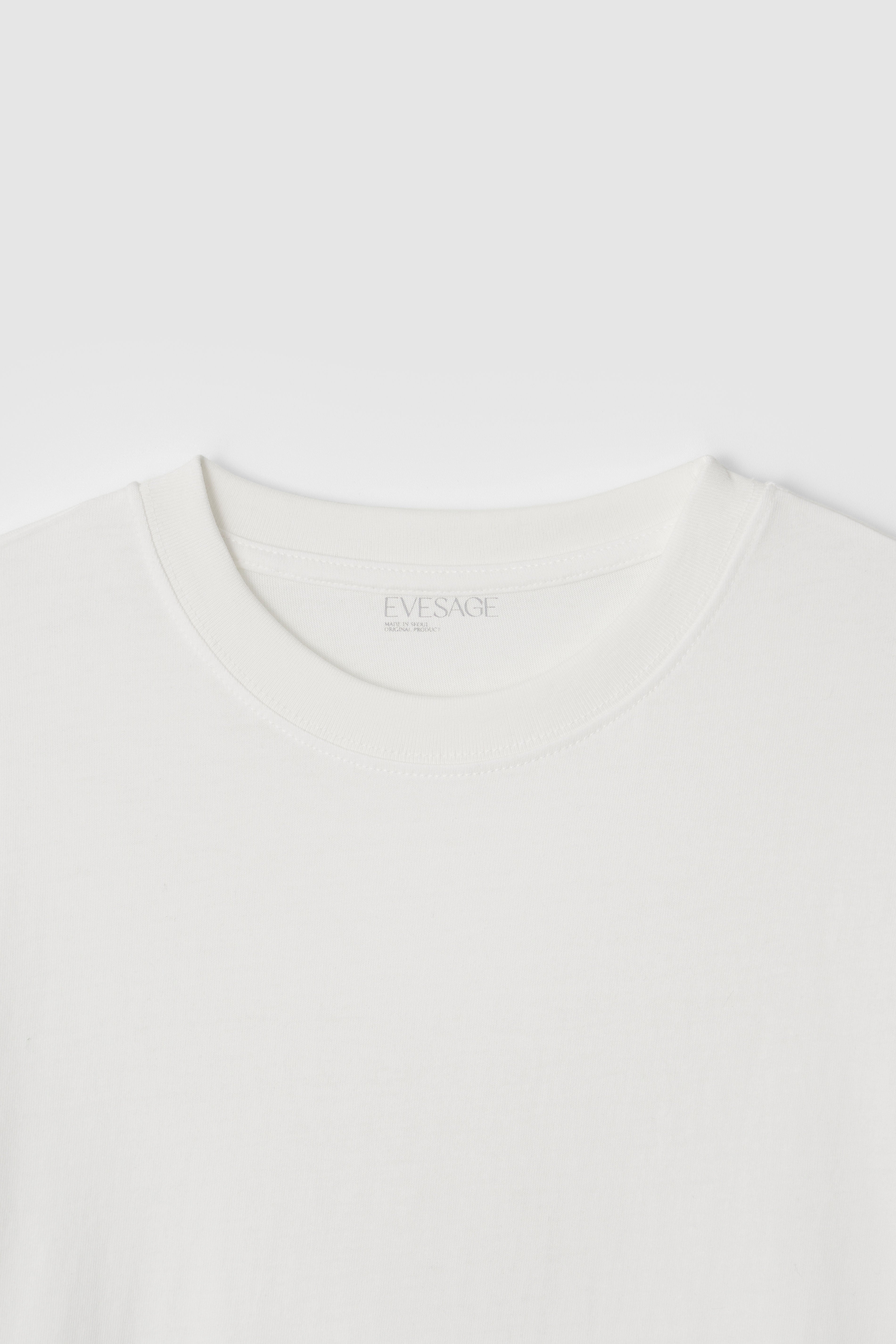 BASIC LOSSE-FIT TEE - IVORY
