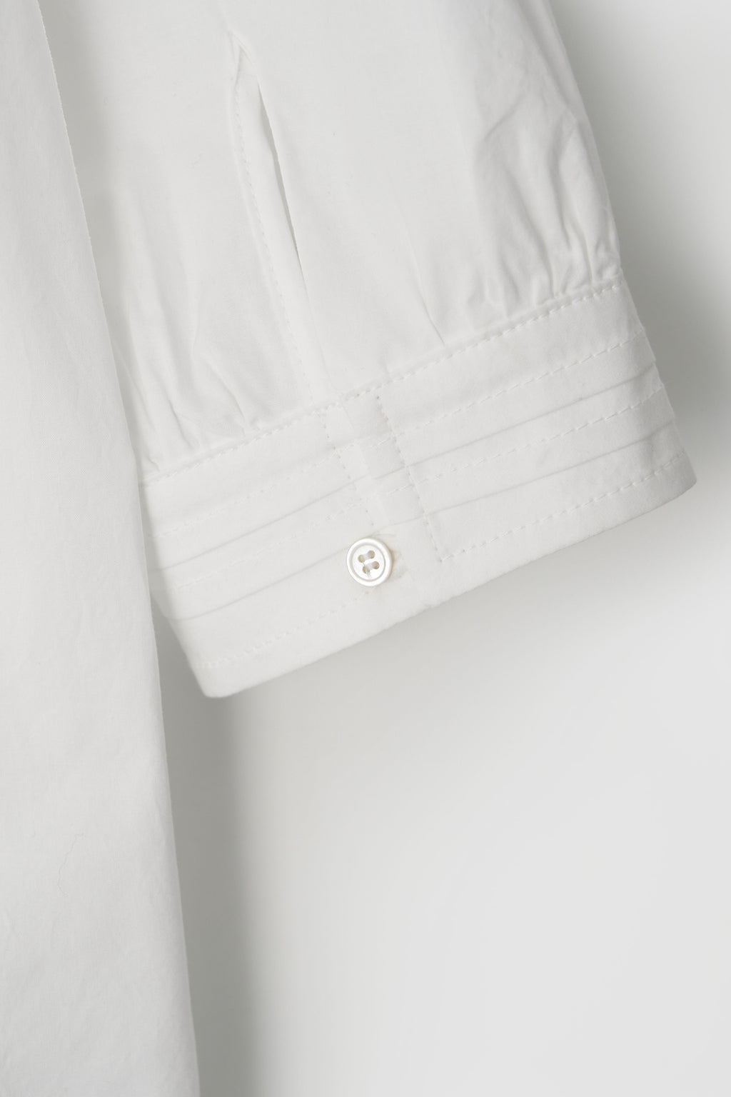 PINTUCK BLOUSE - IVORY