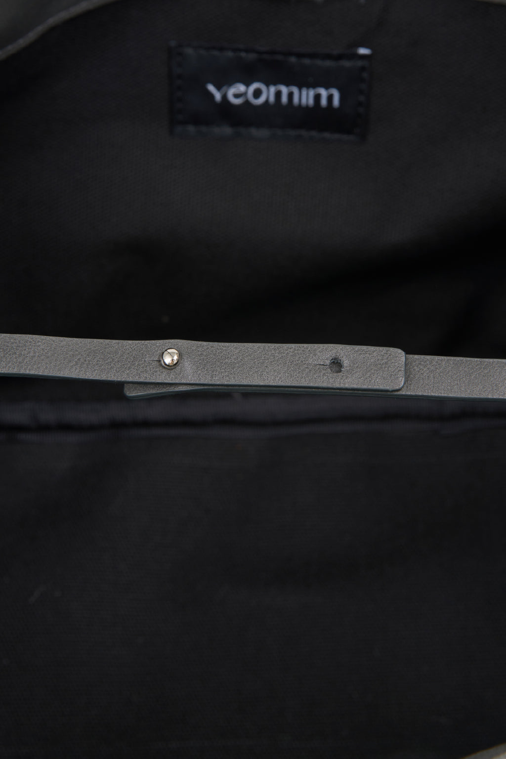 belted boat bag (charcoal)
